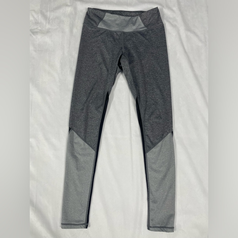 Zella Gray and Black Mesh Workout Leggings Tights Woman’s size M